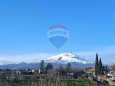 Foto Terreno edificabile in vendita a Gravina Di Catania