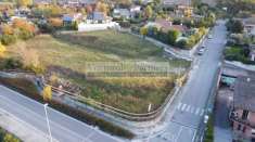 Foto Terreno edificabile in Vendita a Lonato del Garda