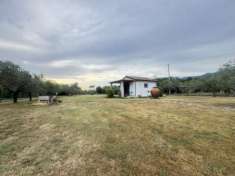 Foto Terreno edificabile in vendita a Luni