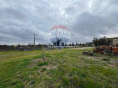 Foto Terreno edificabile in vendita a Marta