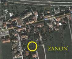 Foto Terreno edificabile in vendita a Mossa