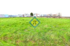 Foto Terreno edificabile in vendita a Pordenone