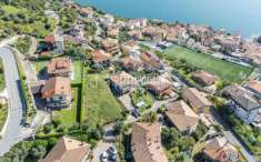 Foto Terreno edificabile in vendita a Tavernola Bergamasca