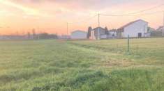 Foto Terreno edificabile in Vendita a Trevenzuolo