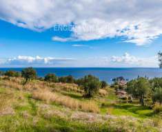 Foto Terreno edificabile residenziale in vendita a Aci Catena