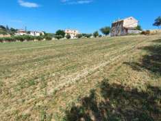 Foto Terreno edificabile residenziale in vendita a Castel Frentano