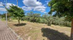 Foto Terreno edificabile residenziale in vendita a Deruta