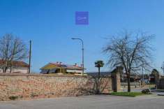 Foto Terreno edificabile residenziale in vendita a Pernumia