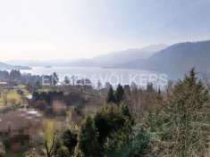 Foto Terreno edificabile residenziale in vendita a Pettenasco