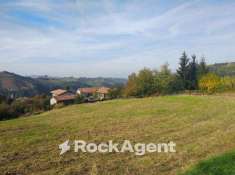 Foto Terreno edificabile residenziale in vendita a Sinio