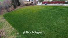 Foto Terreno edificabile residenziale in vendita a Sinio