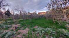 Foto Terreno edificabile residenziale in vendita a Spoleto