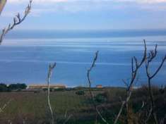 Foto Terreno edificabile vista mare in vendita - Building land with sea view for sale