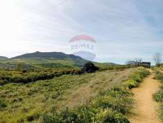 Foto Terreno in vendita a Regalbuto