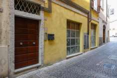 Foto Toscolano: Il Tuo Monolocale al Centro, Perfetto per Vivere o Investire