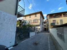 Foto TRE LOCALI CON BOX AUTO (INTROVABILE IN CENTRO)