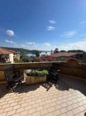 Foto Trevignano Romano- Appartamento luminoso vista lago