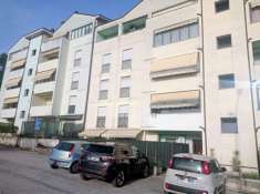 Foto Trilocale con garage in zona Campitelli a Terni, pressi COOP