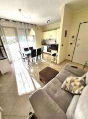 Foto Trilocale in affitto a Pescara