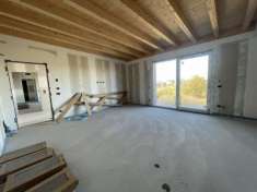 Foto TRILOCALE IN CLASSE A4 CON BOX DOPPIO