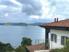 Foto Trilocale in vendita a Belgirate