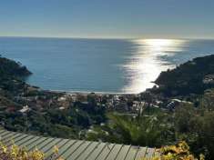 Foto Trilocale in vendita a Bonassola