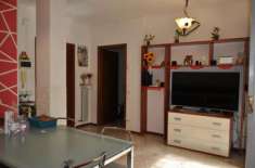 Foto Trilocale in vendita a Medesano