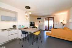 Foto Trilocale in vendita a Padenghe sul Garda