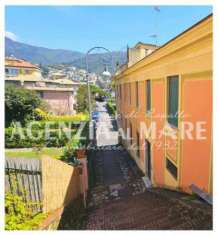 Foto Trilocale in vendita a Rapallo