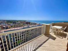 Foto Trilocale panoramico con due balconi abitabili