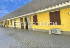 Foto Uffici e studi privati in vendita a Cura Carpignano - Rif. 4509225