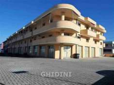 Foto UFFICIO di 2 vani e di 70 mq (FOLLONICA) rif. 2130.390M