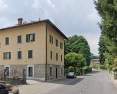 Foto Ufficio in Vendita, 1 Locale, 143 mq, Erba