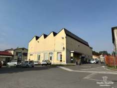 Foto Ufficio in Vendita a Carate Brianza Piazza Risorgimento