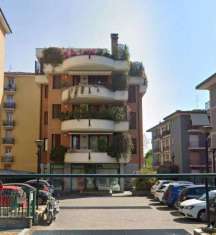 Foto Ufficio in Vendita a Cernusco sul Naviglio Viale Assunta,  31