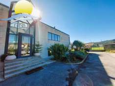 Foto Ufficio in vendita a Diano Marina - 9 locali 339mq