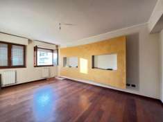 Foto Ufficio in vendita a Sovigliana - Vinci 110 mq  Rif: 1106297