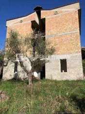 Foto Unit  in corso di costruzione di 492 mq  in vendita a Sant'Angelo all'Esca - Rif. 4509081
