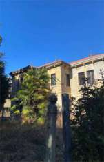 Foto V000142 - Villa Liberty da restaurare in centro a Bassano