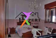 Foto V000186 LE - Appartamento con giardino e terrato in asta