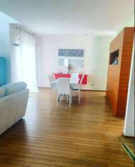 Foto V000441 - CANTU' ZONA PIANELLA VENDO ATTICO DI 200 MQ