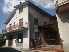 Foto V000450 - CANTU' vendo PORZIONE DI CASA su 3 livelli
