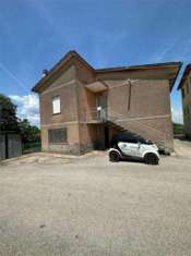 Foto V000661 - Casa singola con corte a Marsciano
