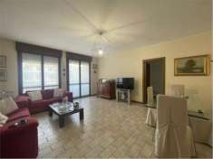 Foto V001524 - BELLUSCO - TRILOCALE CON BOX