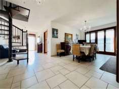 Foto V005361 - RECENTE ATTICO CON 3 CAMERE DA LETTO