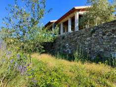 Foto V22 Lucinasco cemento armato per villetta circondata dagli ulivi