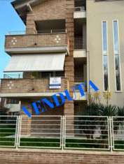 Foto VA0100 - CARPI CIBENO STUPENDO TRILOCALE FINITURE LUSSO!!!!