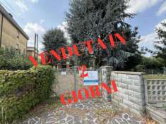 Foto VA0191 - ESCLUSIVA "NOVI DI MODENA" CASA SINGOLA GIARDINO LATI !!!