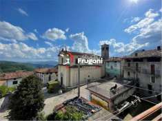 Foto VAG63 - APPARTAMENTO DA RISTRUTTURARE AL SECONDO PIANO