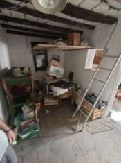 Foto VENDESI A VILLA FARALDI RUSTICO DI 50MQ E CANTINE SOTTOSTANTI